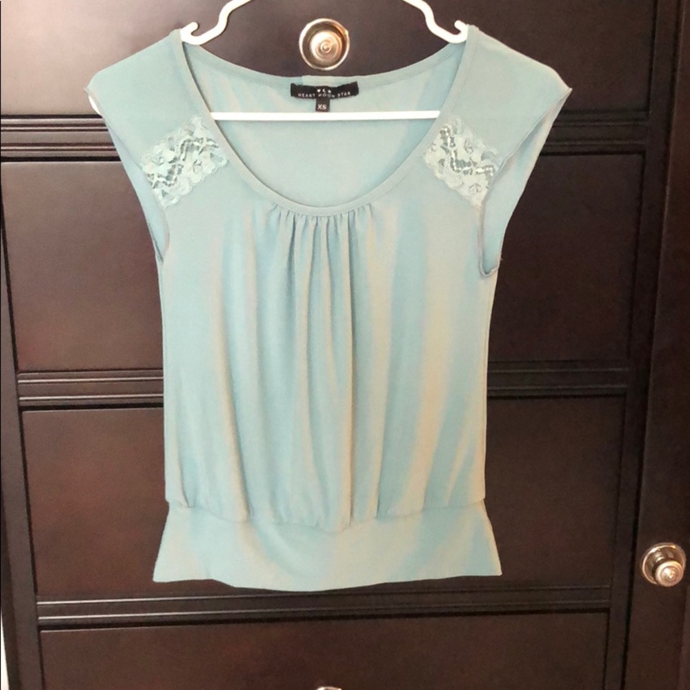 Heart Moon Star. Teal dressy top.